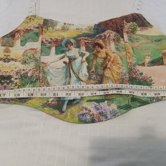 Pretty camisole top redesigned with lace straps, beautiful printed image - Picture 4 of 8